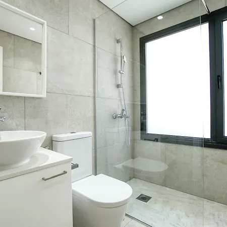 Avenue 201 2 Bed Апартаменты Пафос